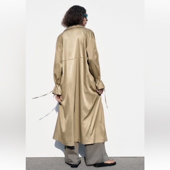Zara Wrinkle Look Flowy Trench (NWT) - Picture 5 of 16